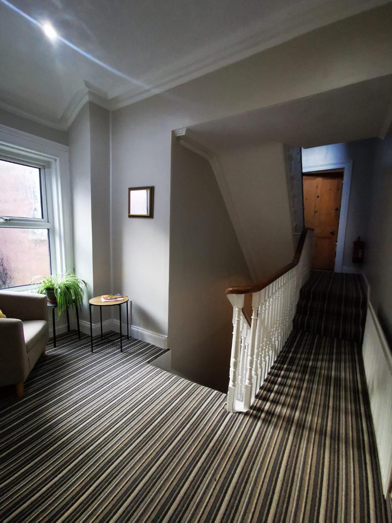 Gr8 Hostel At The Mount Belfast Exteriér fotografie