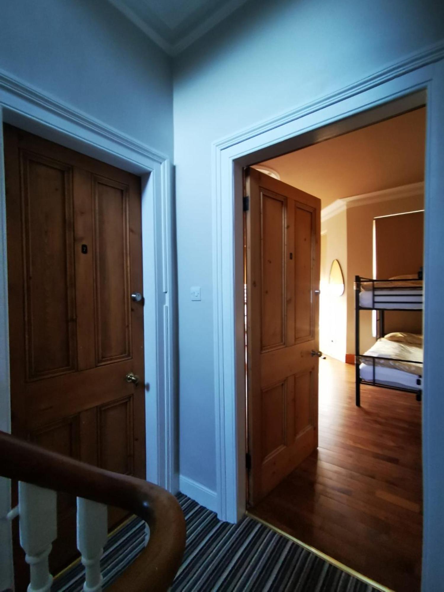 Gr8 Hostel At The Mount Belfast Exteriér fotografie