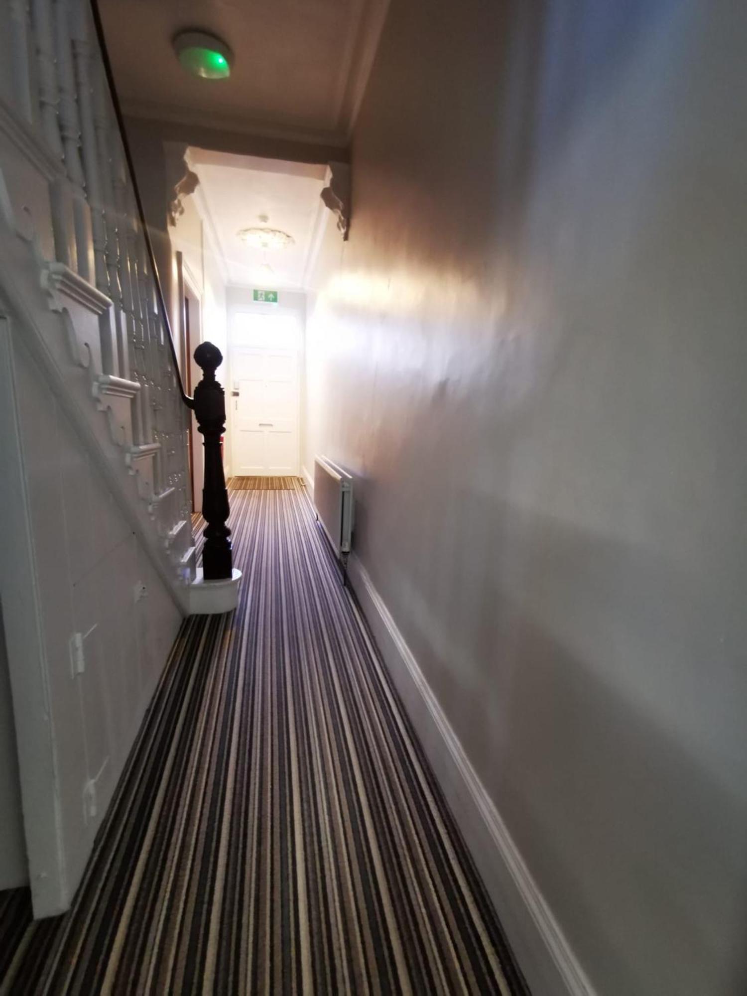 Gr8 Hostel At The Mount Belfast Exteriér fotografie